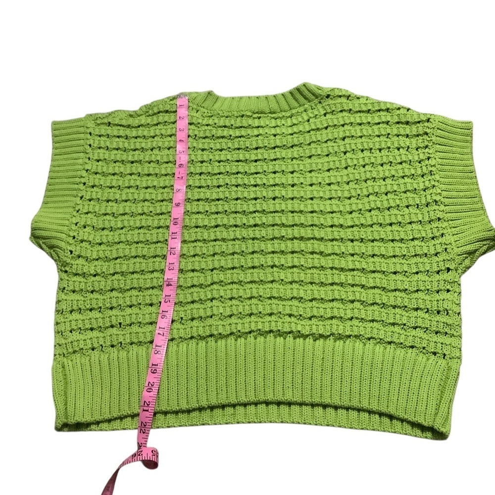 Barley NWT Green Knit Sweater short sleeve - Picture 2 of 3